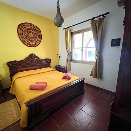 Guest house Resonance Experience - Tranquil Close To Beaches And Sacred Sites
