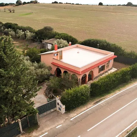 Resonance Experience - Tranquil Close To Beaches And Sacred Sites * Sant Isidoro (Sardinia)