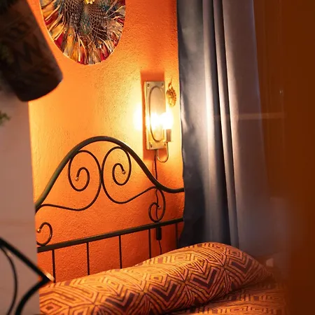 Guest house Resonance Experience - Tranquil Close To Beaches And Sacred Sites *