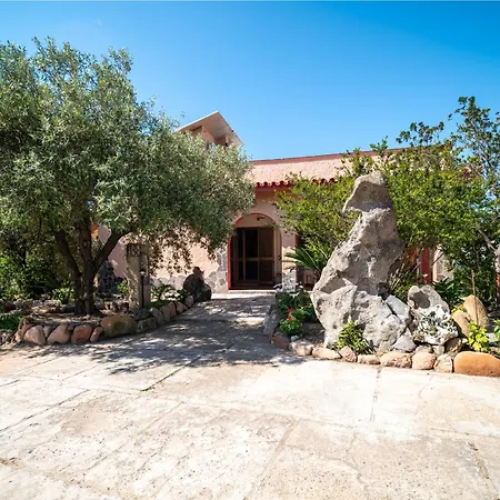 Guest house Resonance Experience - Tranquil Close To Beaches And Sacred Sites *