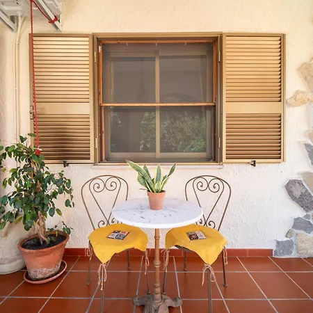 Resonance Experience - Peaceful Near Cagliari, Beaches & Nature בית הארחה *